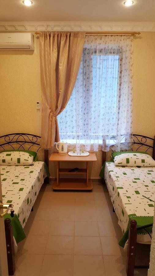 Guest House Gorny Ruchei Гагра Екстер'єр фото